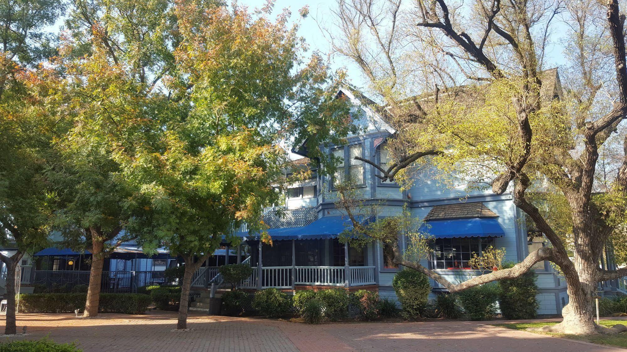 Irwin Street Inn Hanford Exterior foto